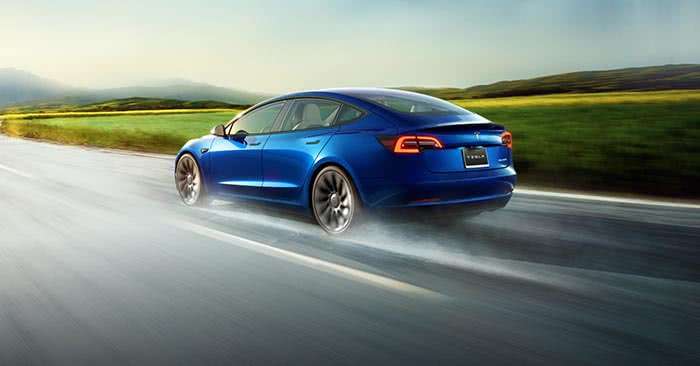 Tesla Model 3 2021 Speed